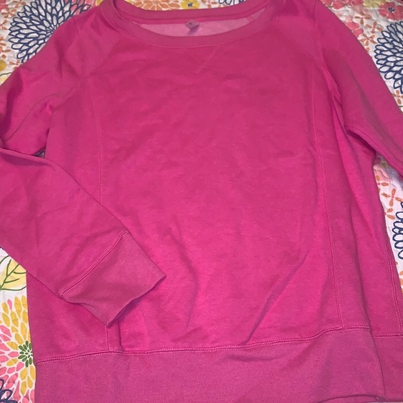 extratrek Tops - NWOT LARGE PINK CREWNECK